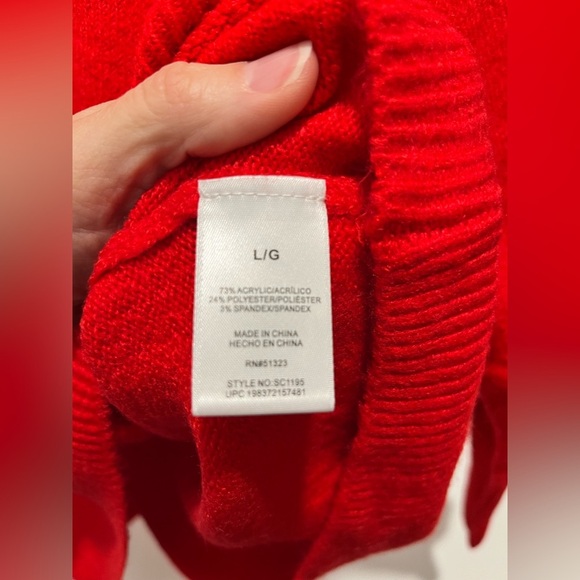 Vince Camuto red with Silver beaded “Merry” Holiday Sweater NWT Large and XL - Picture 12 of 13